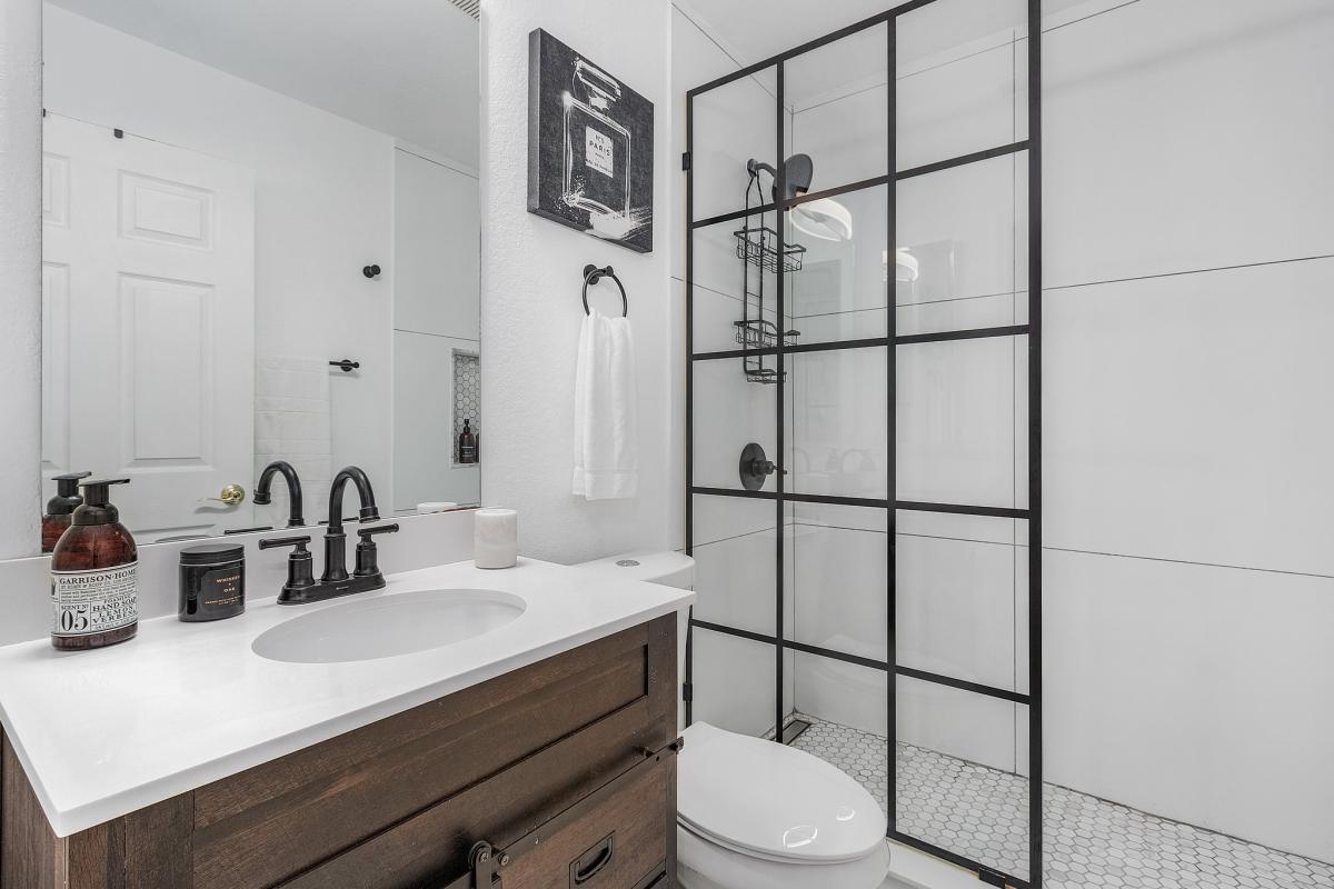 14-web-or-mls-0C6A4692